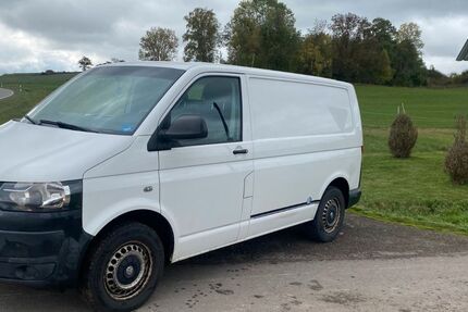 VW T5 Transporter 313.000 km 5.900 &euro; Bad Arolsen 34454