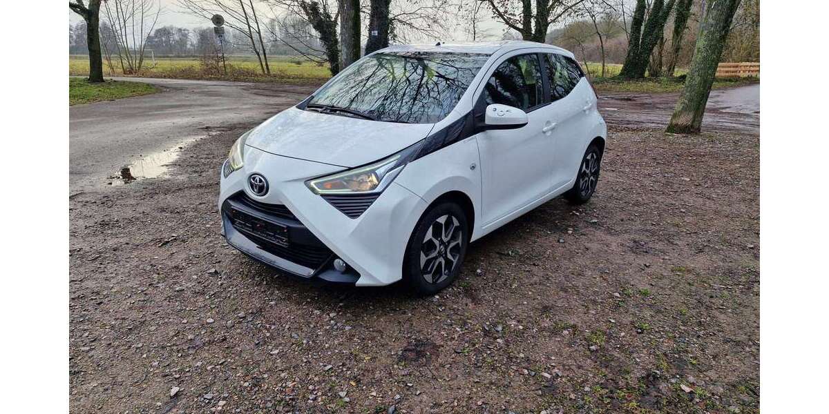 Toyota Aygo 75.400 km 8.900 &euro; Bellheim 76756