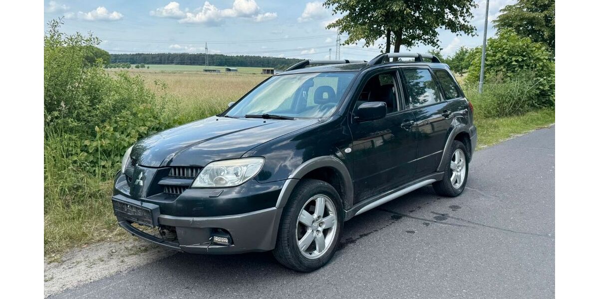 Mitsubishi Outlander 208.776 km 2.200 &euro; Berlin 13629