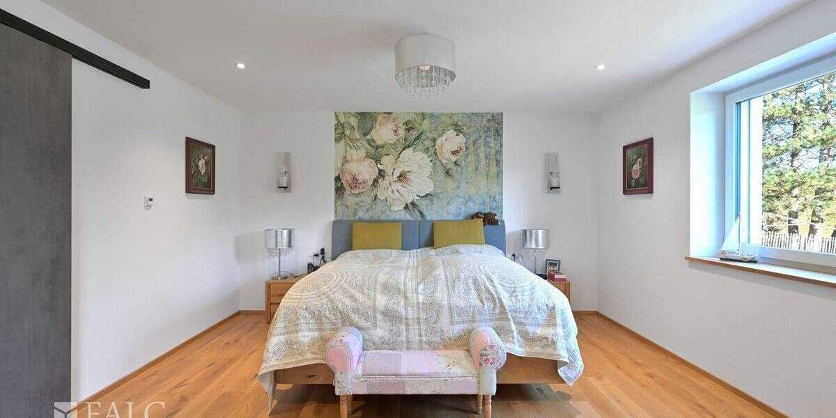 Einfamilienhaus Rieden am Forggensee Füssen - 8 Zimmer, 302 m&sup2;, 1.420.000&euro; | Angebot:25742768