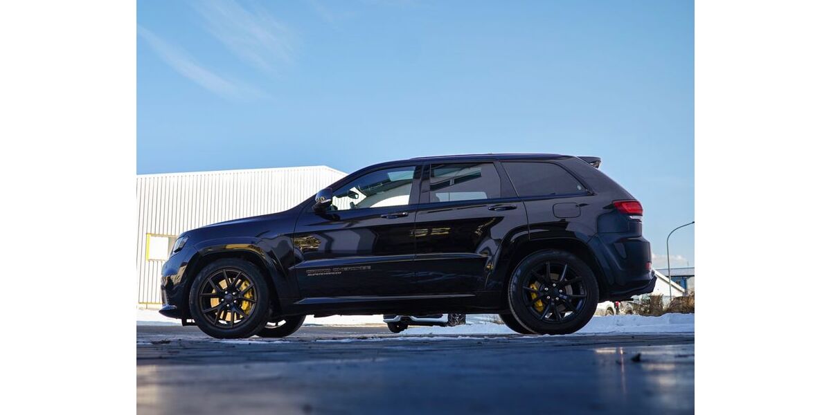 Jeep Grand Cherokee 12.285 km 92.499 &euro; Freilassing 83395