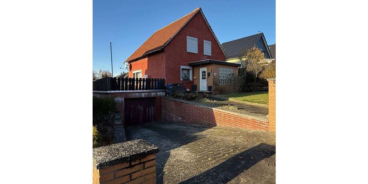 Haus zum Kaufen in Helmstedt 195.000 € 98 m² 4 zimmer