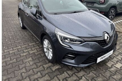 Renault Clio 43.250 km 11.995 &euro; Wolfen 06766