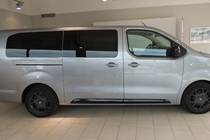 Opel Zafira Life 4.000 km 39.490 &euro; Ahorntal 95491