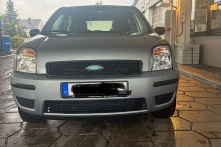 Ford Fusion 133.808 km 1.690 € Nürnberg 90441