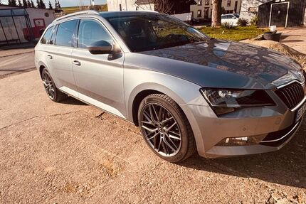 Skoda Superb 102.000 km 21.500 &euro; Gilzem 54298