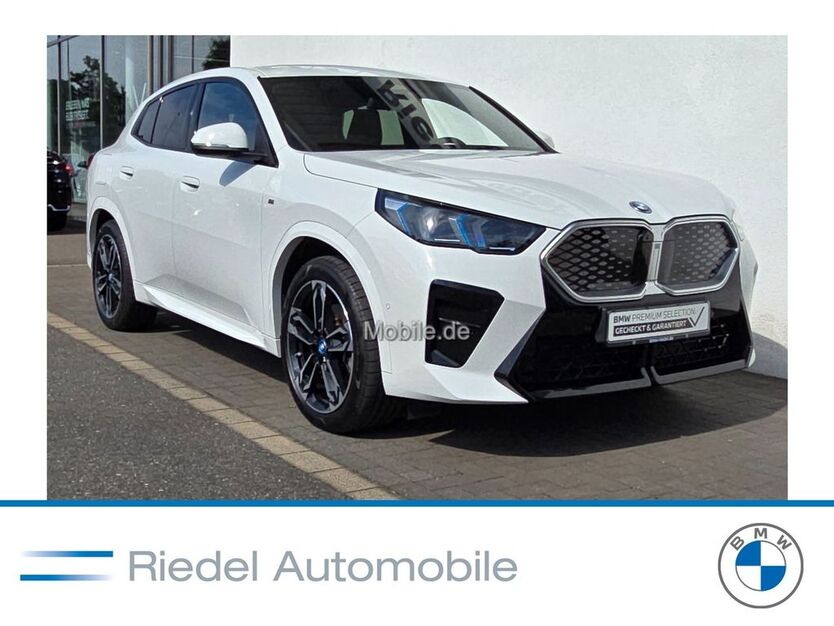 BMW iX2 12.799 km 47.990 € Dinslaken 46535