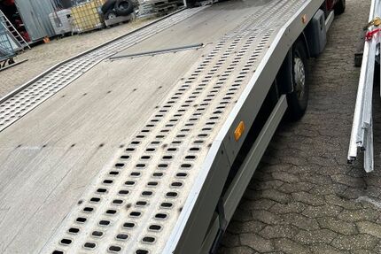 Peugeot Boxer 339.229 km 17.999 € Kottenheim 56736