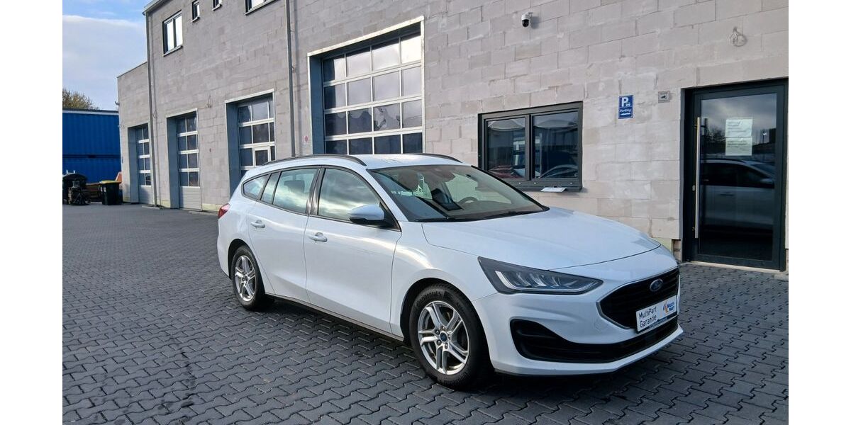 Ford Focus 129.374 km 12.980 &euro; Ingelheim 55218
