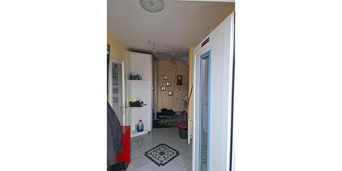 Doppelhaushälfte Königsbrunn - 8 Zimmer, 185 m&sup2;, 695.000&euro; | Angebot:27086171