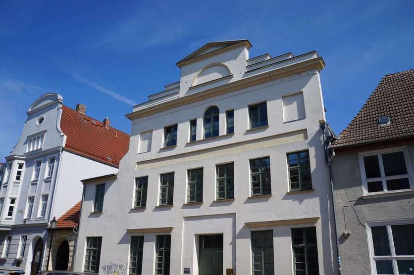 Büro in Wismar 2.200 € 210 m²