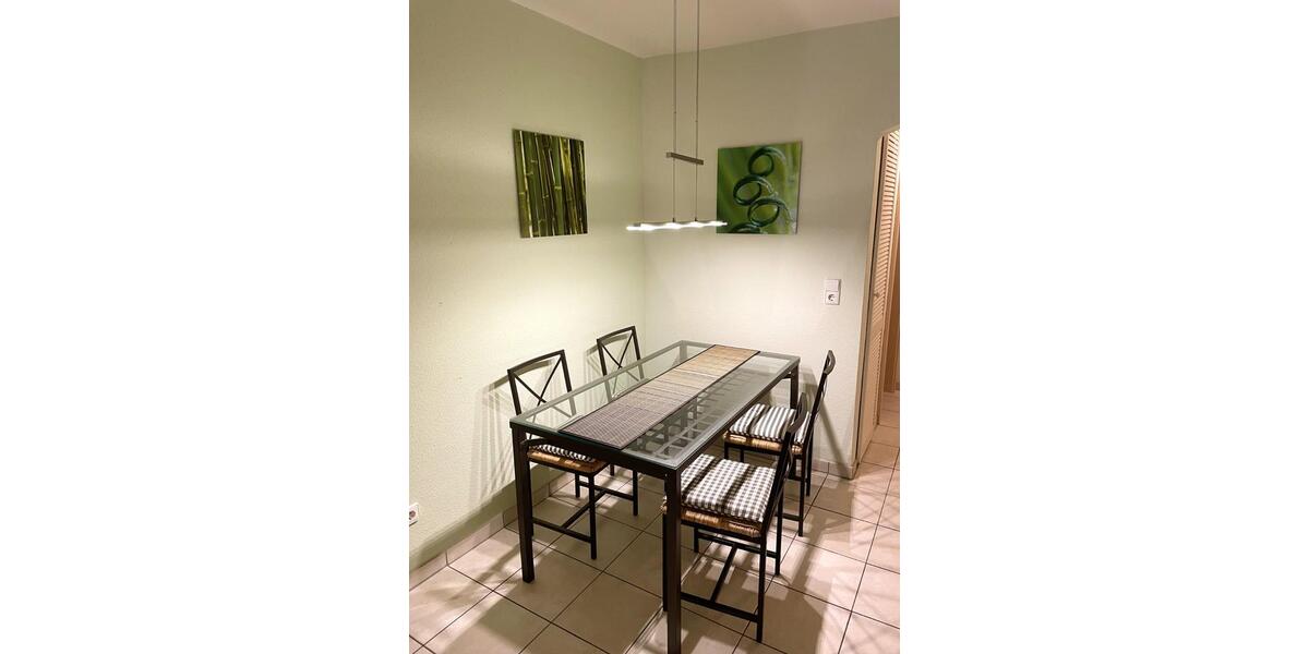 Hochparterre Schwetzingen - 2.5 Zimmer, 65 m&sup2;, 1.390&euro; | Angebot:24787169