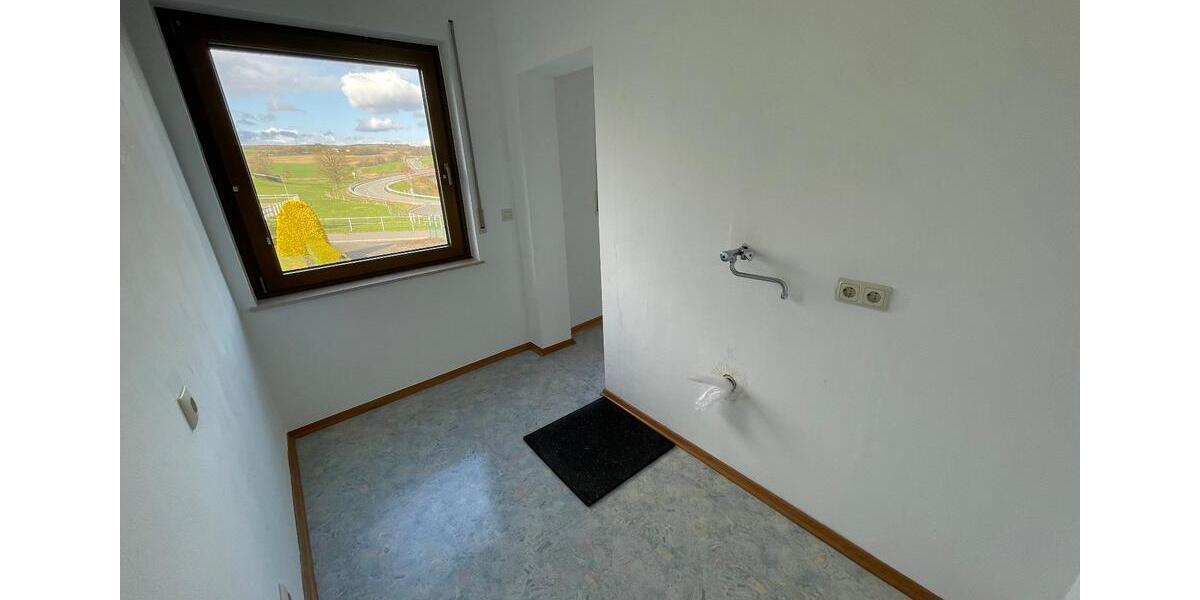 Hochparterre Morbach - 3 Zimmer, 108 m&sup2;, 650&euro; | Angebot:26409111