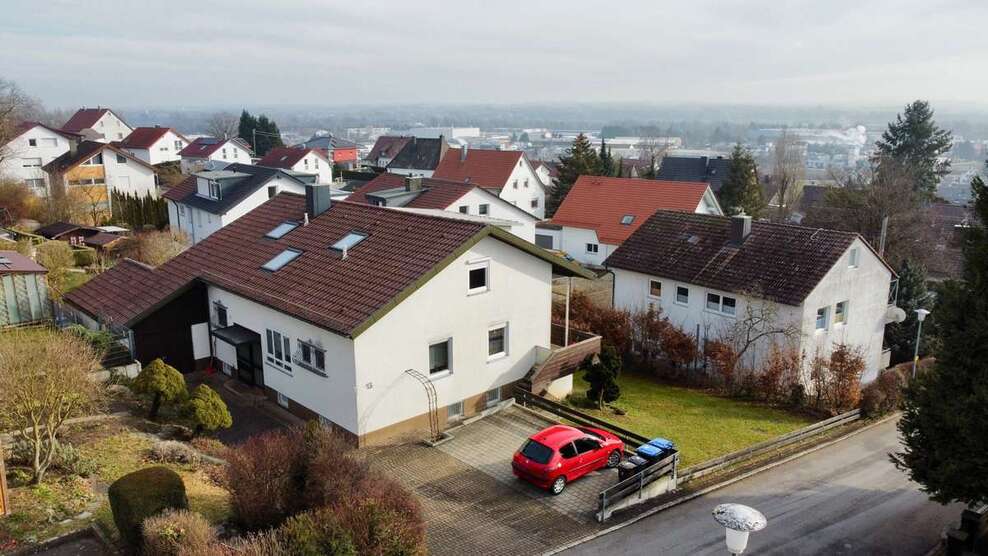 Haus zum Kaufen in Erbach 898.000 € 255.68 m² 7.5 zimmer