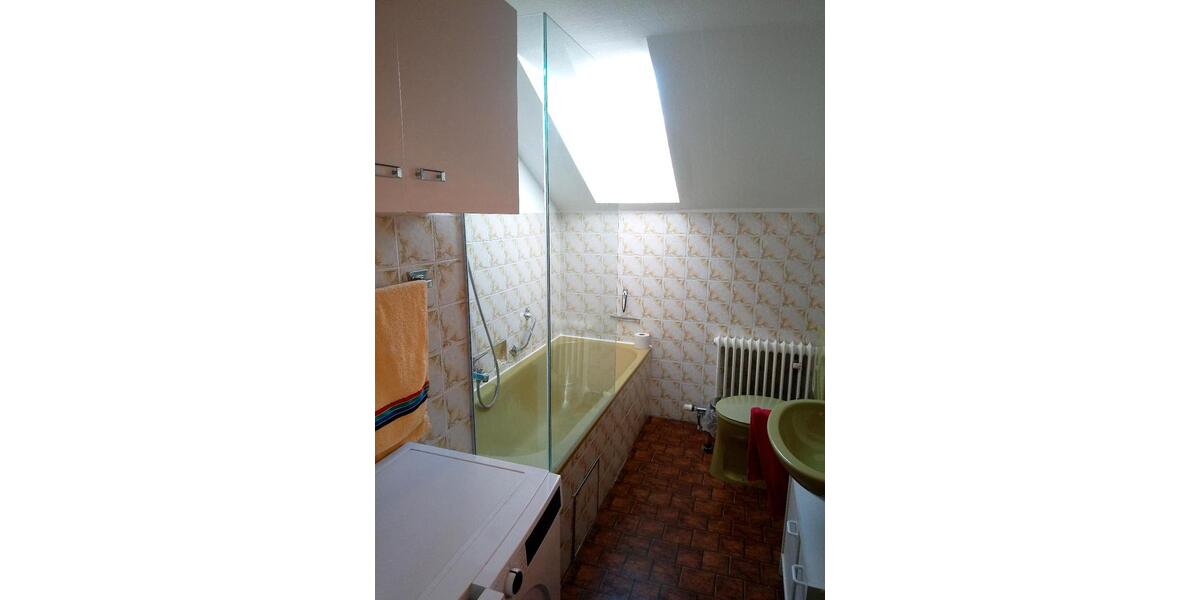 Dachgeschoßwohnung Hausham - 1 Zimmer, 36 m&sup2;, 350&euro; | Angebot:25944301