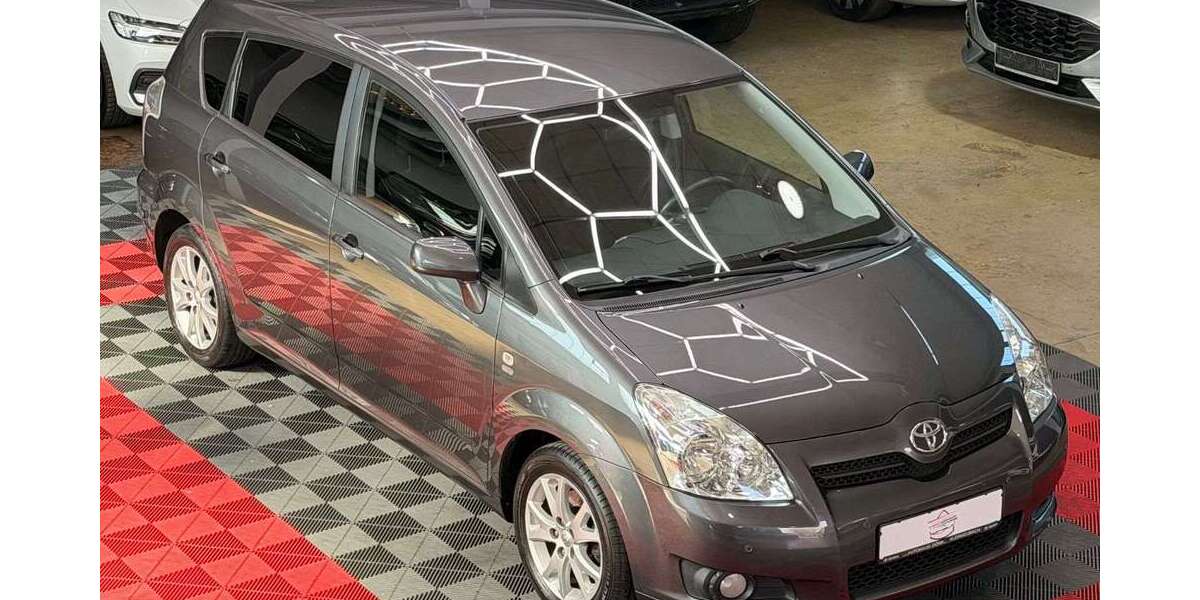 Toyota Corolla Verso 149.000 km 5.888 &euro; Kleinwallstadt 63839