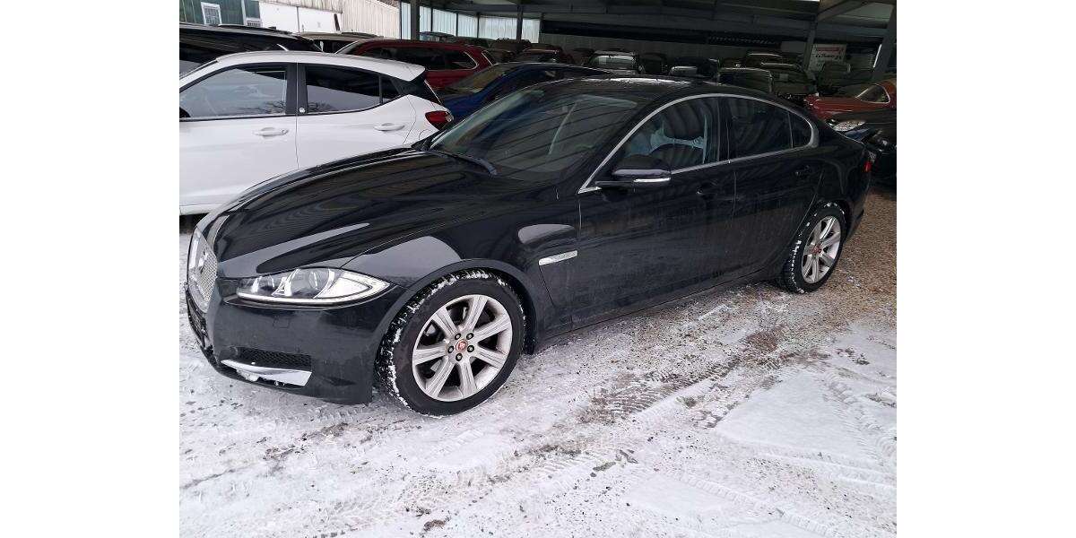 Jaguar XF 112.000 km 12.450 &euro; Kiel 24159