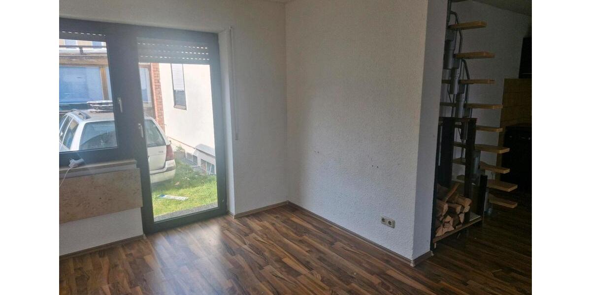 Einfamilienhaus Röthenbach an der Pegnitz - 2 Zimmer, 60 m&sup2;, 900&euro; | Angebot:25523072