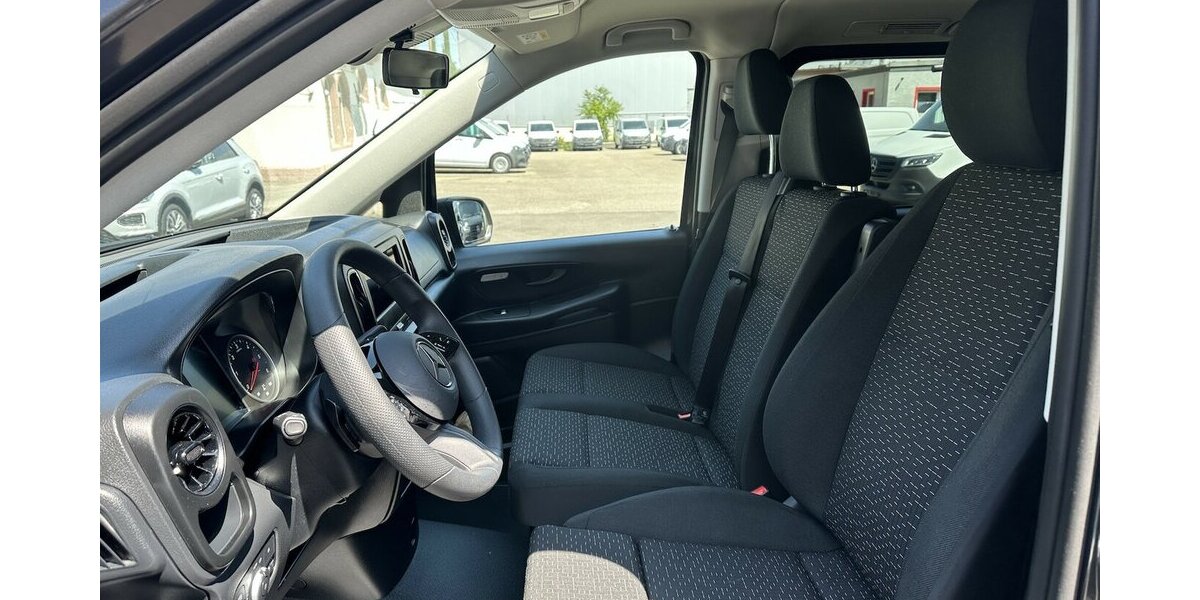 Mercedes-Benz Vito Tourer 116 CDI RWD extralang PRO 2,5 to AHK 11.364 km 49.861 &euro; Mainz 55122