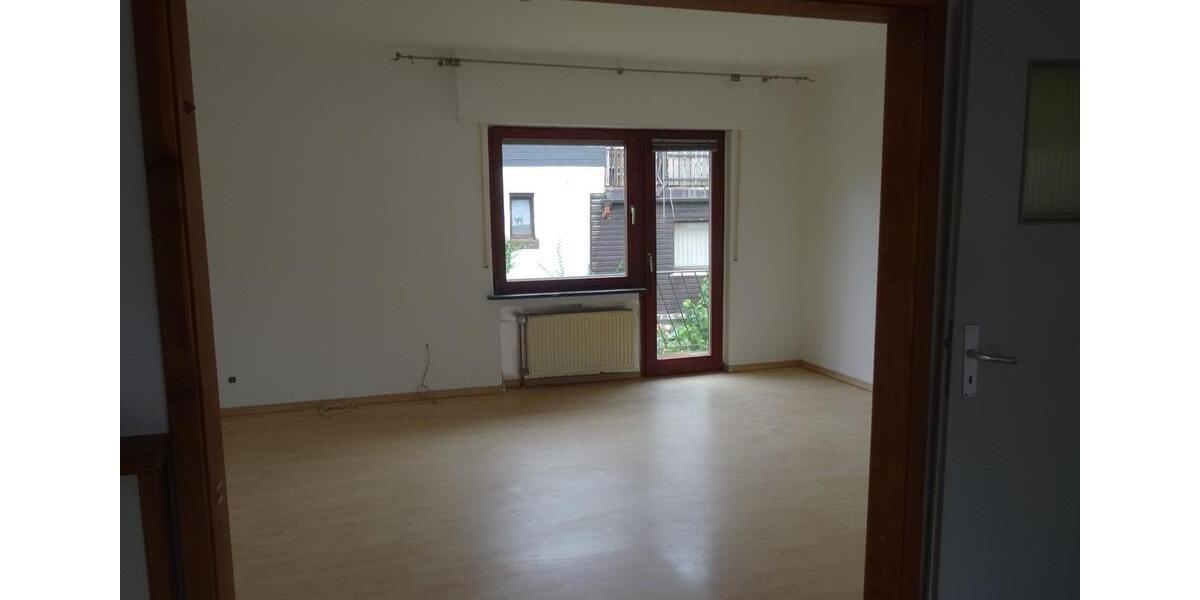 Etagenwohnung Lampertheim - 3.5 Zimmer, 100 m&sup2;, 900&euro; | Angebot:25868213