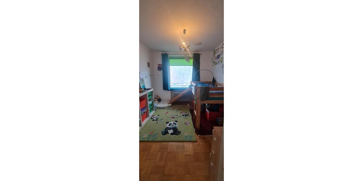 Etagenwohnung Kiel Schreventeich - 5 Zimmer, 120 m&sup2;, 1.800&euro; | Angebot:26402972
