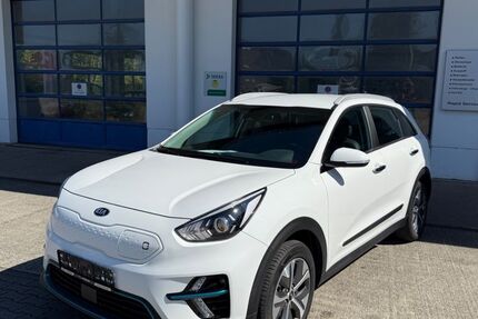 Kia Niro 19.650 km 21.980 &euro; Altenburg 04600