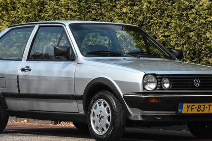 VW Polo 114.385 km 3.950 &euro; Son en Breugel 5691L