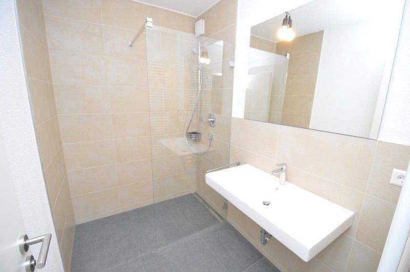 Allensbach: Erstbezug nach Komplettsanierung - 3-Zimmerwohnung mit Südbalkon - sofort frei 3 zimmer