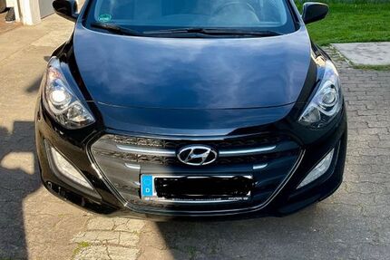 Hyundai i30 138.000 km 7.799 &euro; Grafenwöhr 92655