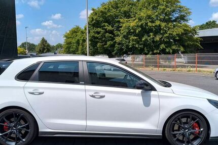 Hyundai i30 72.500 km 21.990 &euro; Übach Palenberg 52531
