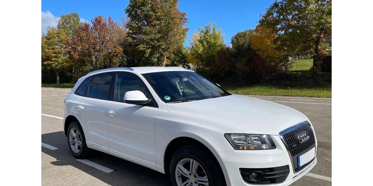 Audi Q5 205.000 km 9.300 &euro; Denkingen 78588