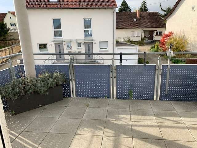 Wohnung zum Mieten in Nürtingen 1.240 € 112 m² 4 zimmer