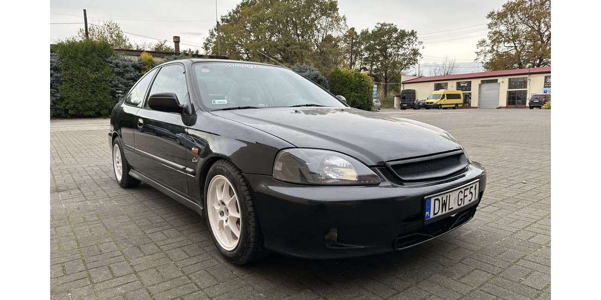 Honda Civic 334.975 km 9.500 &euro; Berlin 10115