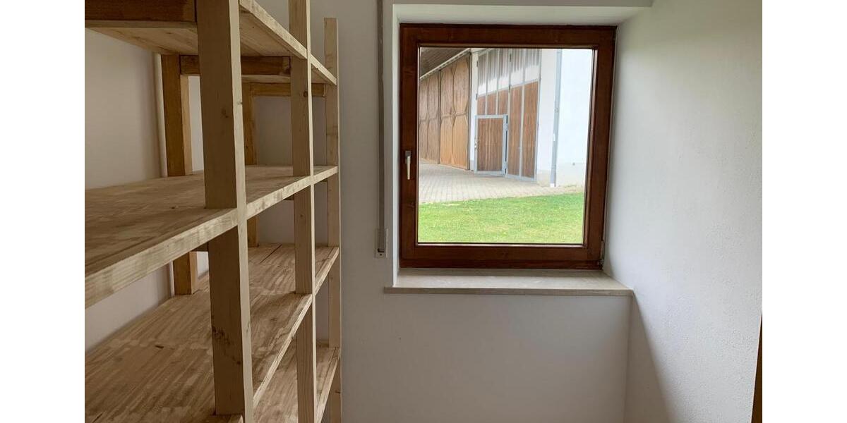 Einfamilienhaus Oberschneiding - 9 Zimmer, 221 m&sup2;, 1.950&euro; | Angebot:26377741