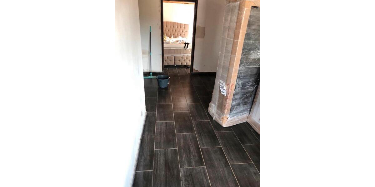 Dachgeschoßwohnung Düren - 5 Zimmer, 90 m&sup2;, 165.000&euro; | Angebot:25576402