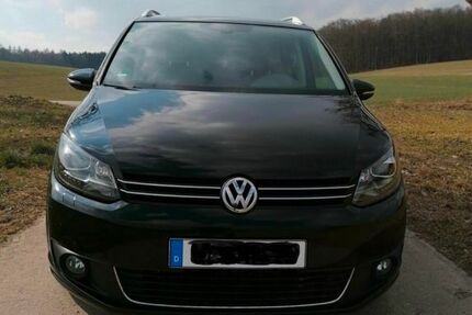 VW Touran 174.900 km 9.200 &euro; Dingolfing 84130