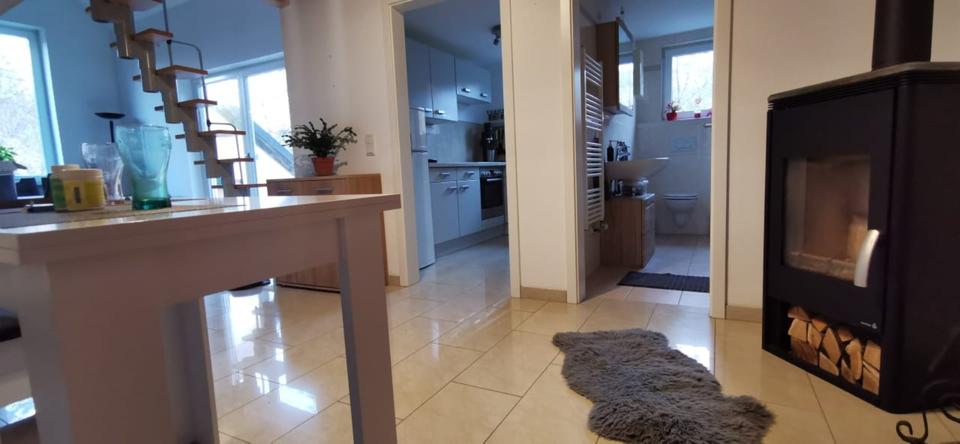 Dachgeschoßwohnung Bergneustadt - 3 Zimmer, 85 m&sup2;, 923&euro; | Angebot:25221209