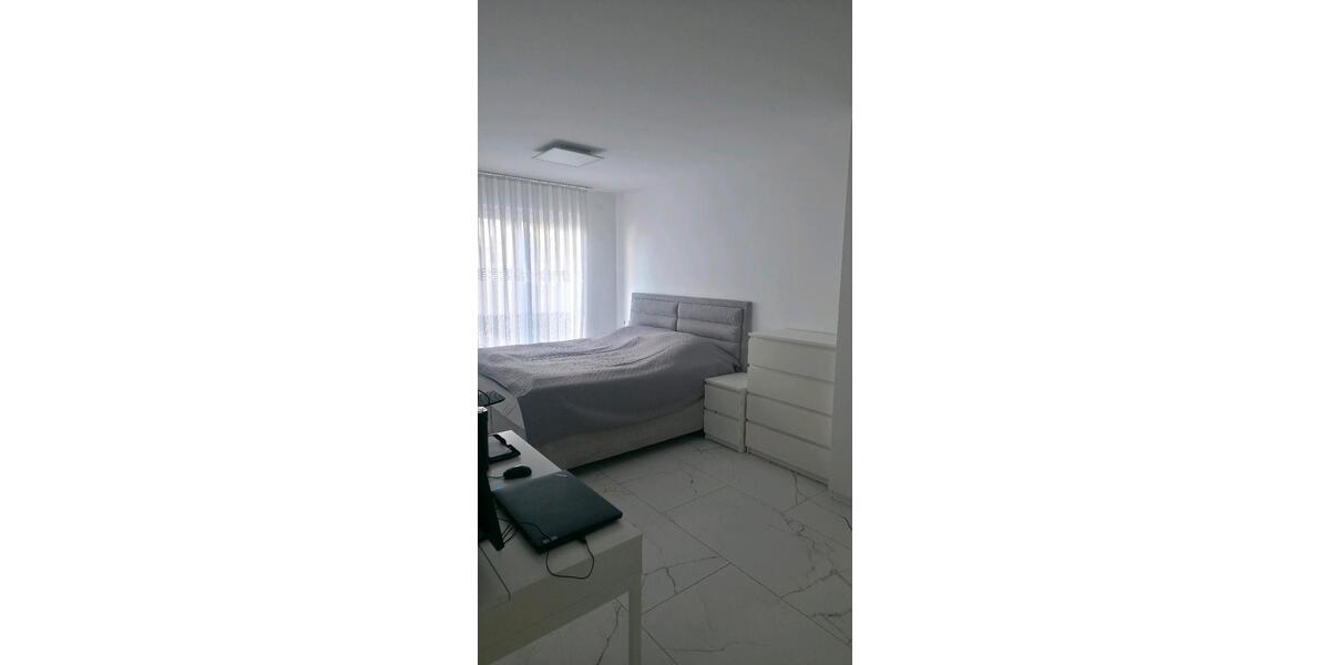 Etagenwohnung Köngen - 4 Zimmer, 95 m&sup2;, 1.500&euro; | Angebot:26403094