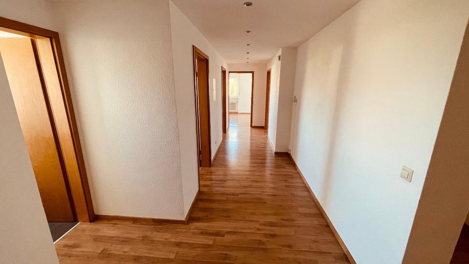 4,5- Zimmer-Wohnung in Blausteiner OT von PRIVAT