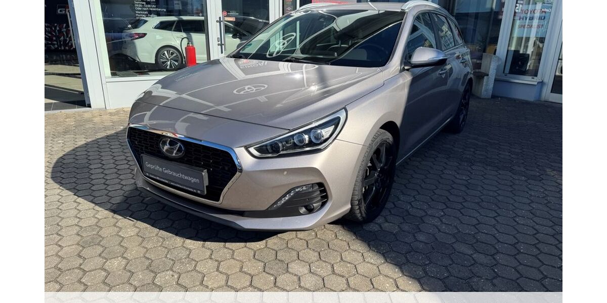 Hyundai i30 106.975 km 14.990 &euro; Hilpoltstein 91161