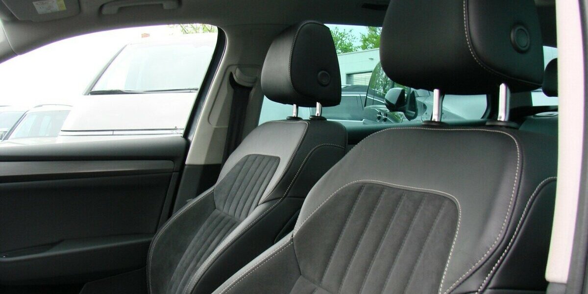 Skoda Superb 1.4 TSi iV PHEV Style ACC PANO LED Kamera 39.987 km 22.980 &euro; Falkensee 14612