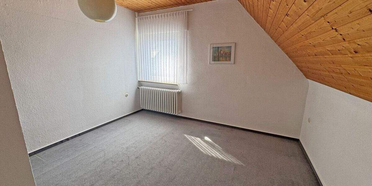 Einfamilienhaus Voerde Spellen - 5 Zimmer, 95 m&sup2;, 420.000&euro; | Angebot:24040118