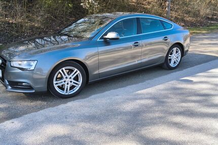 Audi A5 270.000 km 11.400 &euro; Garching 85748