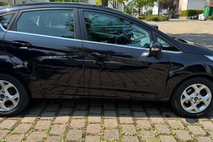 Ford Fiesta 220.000 km 1.900 &euro; Mühltal 64367