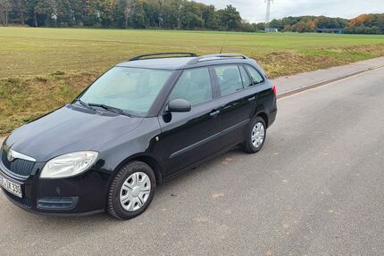 Skoda Fabia 223.000 km 2.500 € Viersen 41748