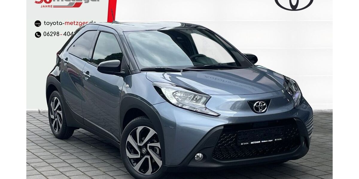 Toyota Aygo (X) 2.230 km 16.990 &euro; Öhringen 74613