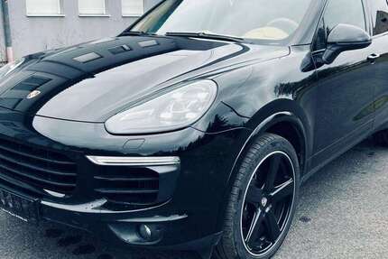 Porsche Cayenne 140.670 km 35.000 € Hohenberg a.d. Eger 95691
