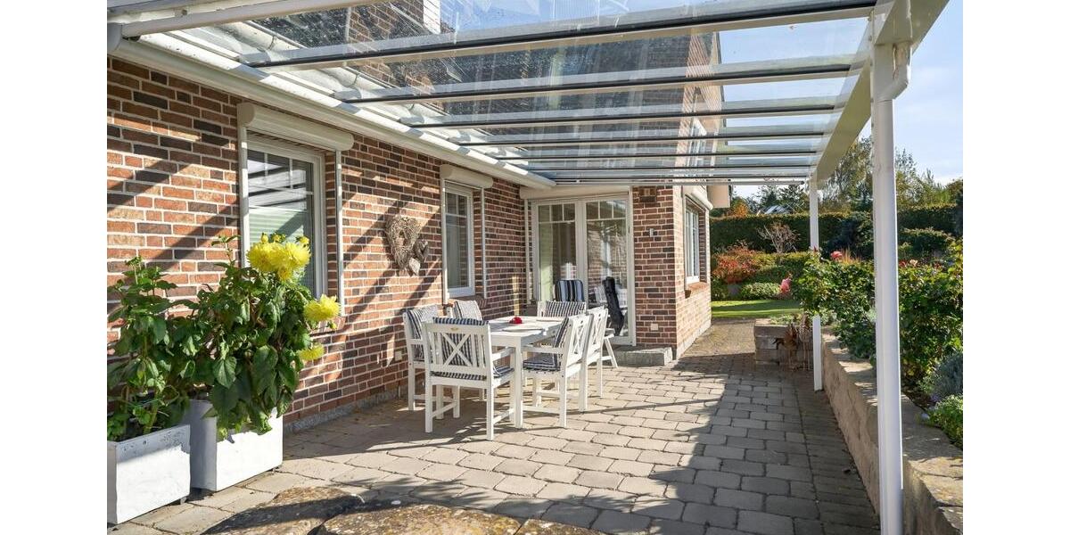 Einfamilienhaus Süderbrarup - 10 Zimmer, 156 m&sup2;, 728.000&euro; | Angebot:27164392