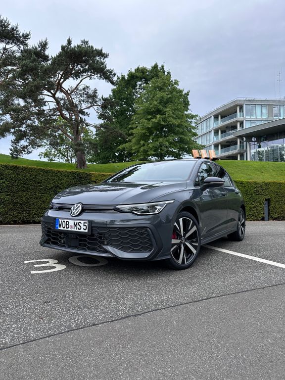 VW Golf 15.000 km 38.000 € Wolfsburg 38446