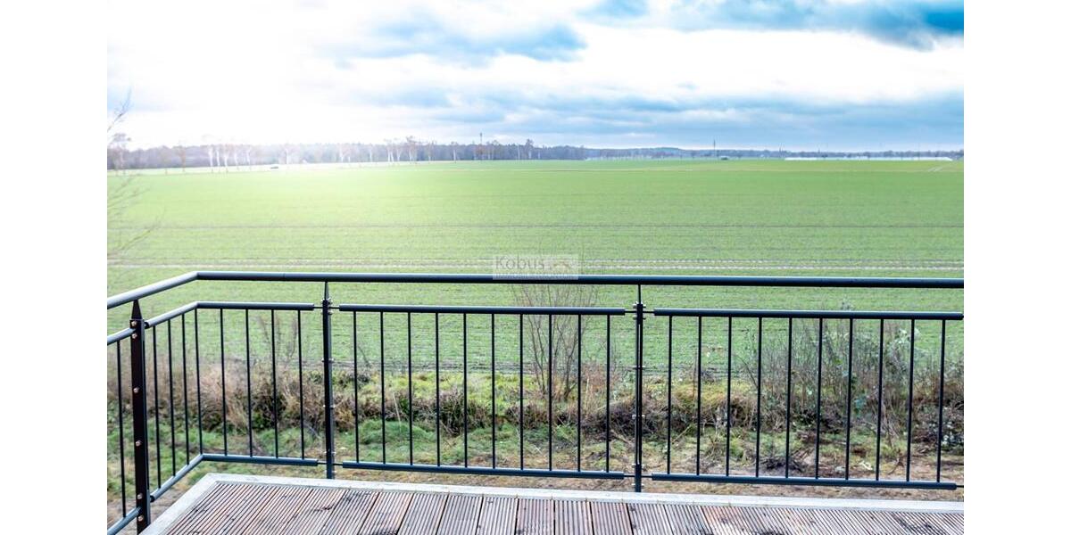 Erstbezug: OG-Wohnung (links) mit Balkon zu vermieten 3 zimmer